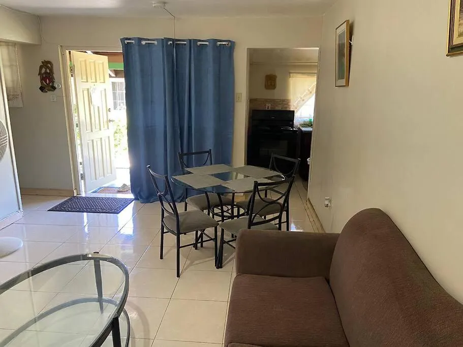 1 Bdr Apt #3 At Ramparts Near Sangster Airport Μοντέγκο Μπέυ