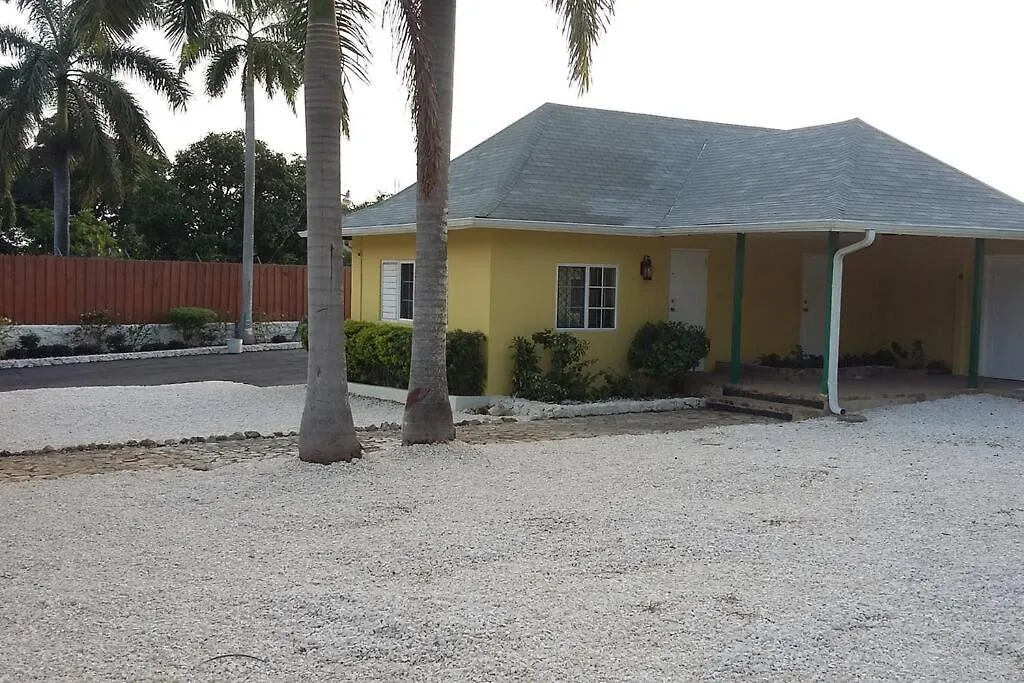 Apartment 1 Bdr Apt #3 At Ramparts Near Sangster Airport Montego Bay Jamaika