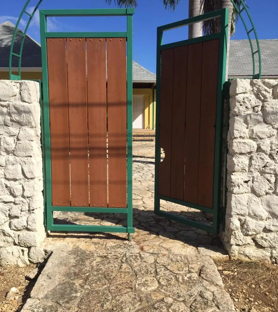 1 Bdr Apt #3 At Ramparts Near Sangster Airport Montego Bay Apartment